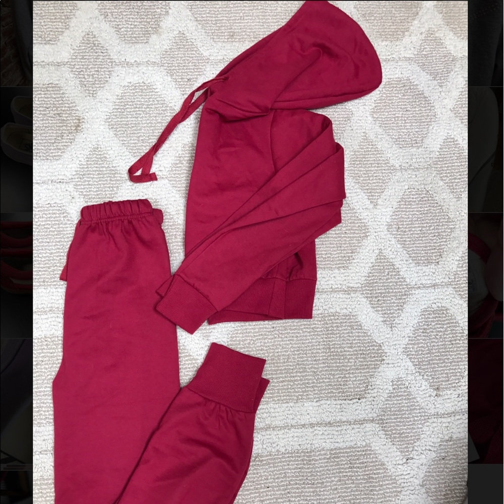 NWT ASOS Boohoo brand fleece jogger set