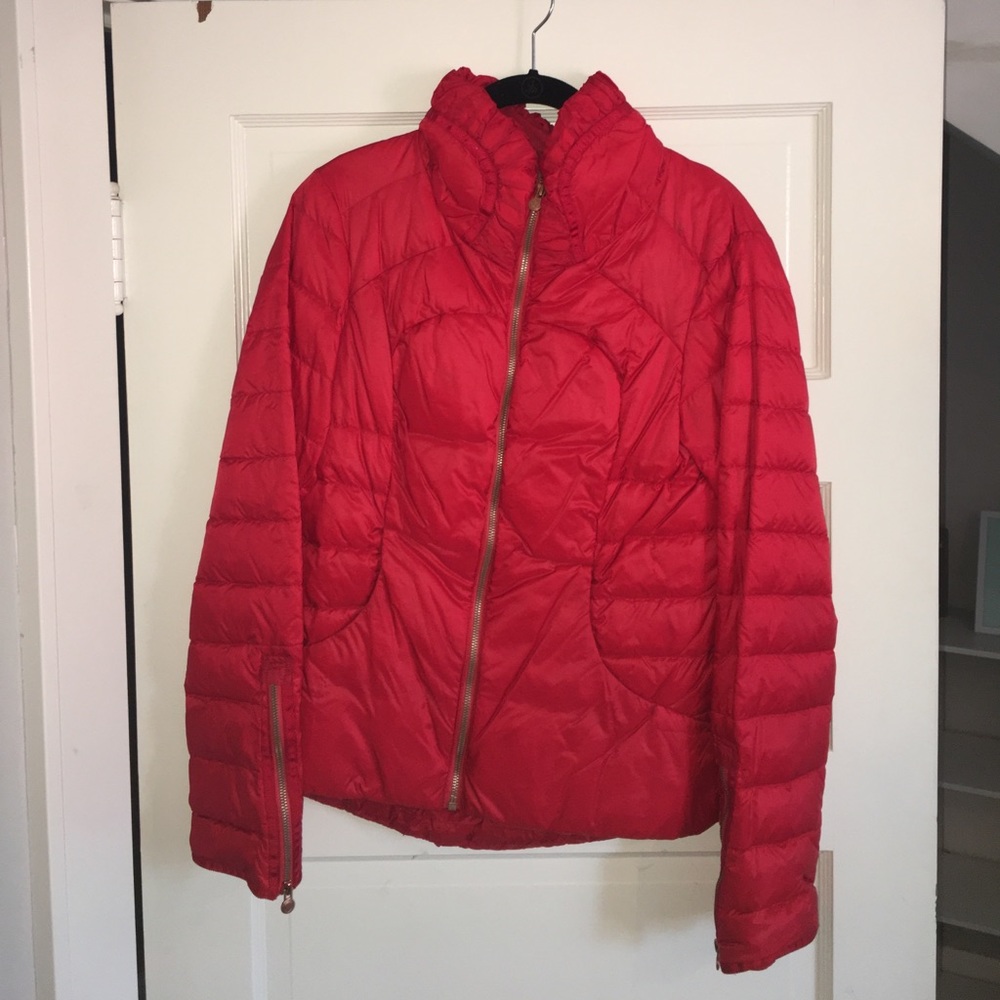adorable red lululemon winter jacket !!