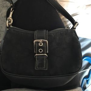 Use coach bag