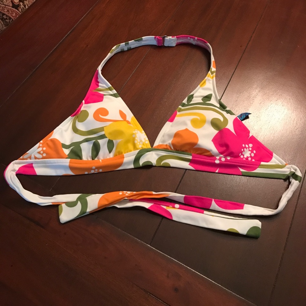 Triangle bikini top