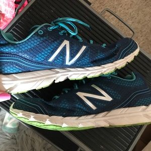 Great condition sneakers