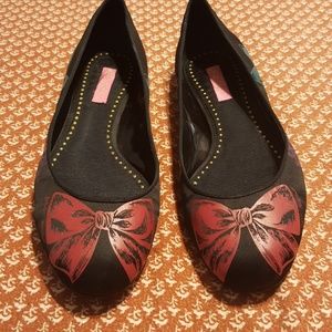 Betsey Johnson Flats