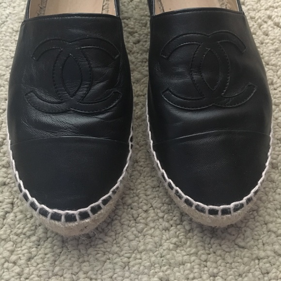 size 37 Chanel espadrilles only worn a few times!! - Picture 3 of 4