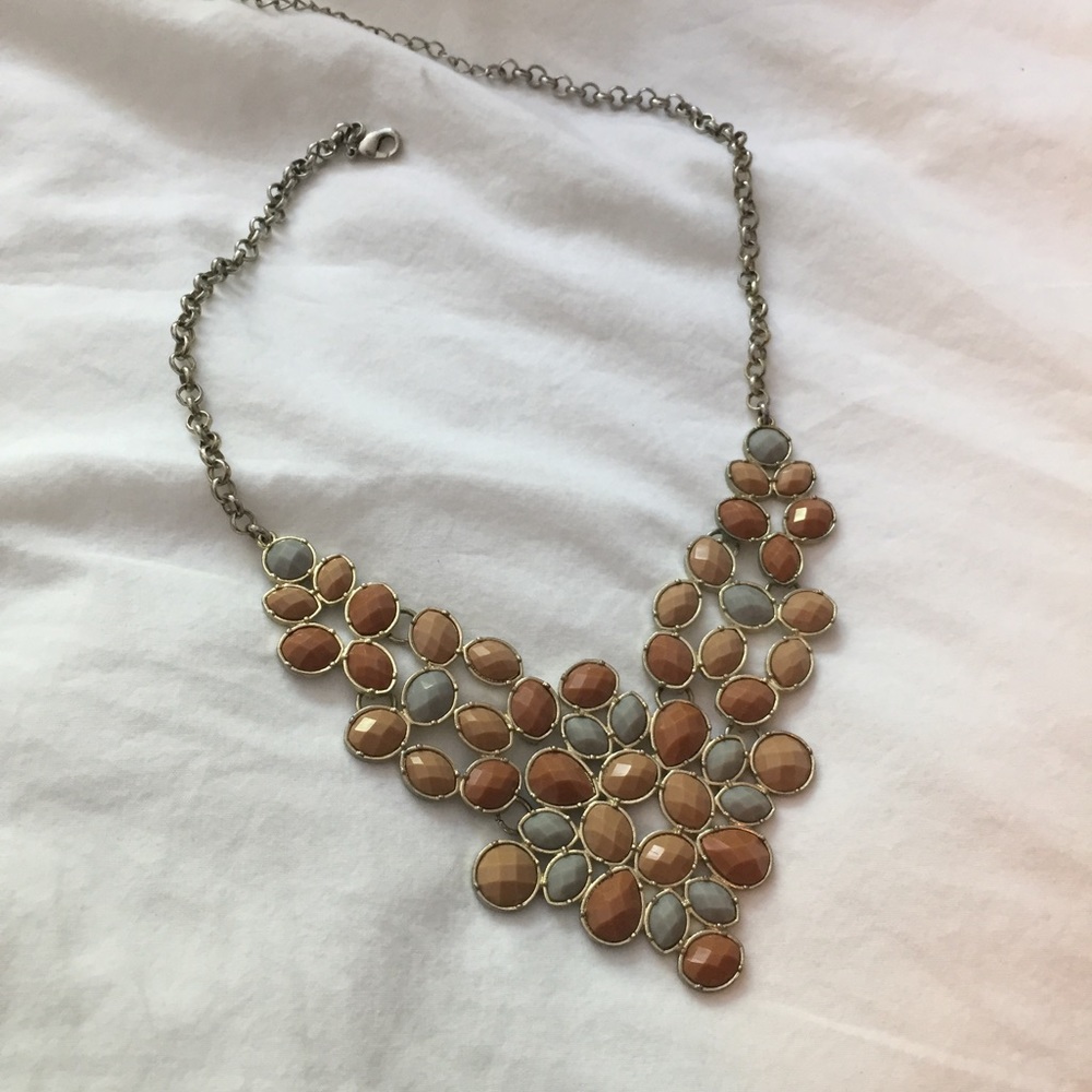 Statement necklace