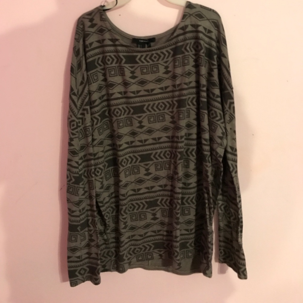Long sleeve light weight sweater shirt