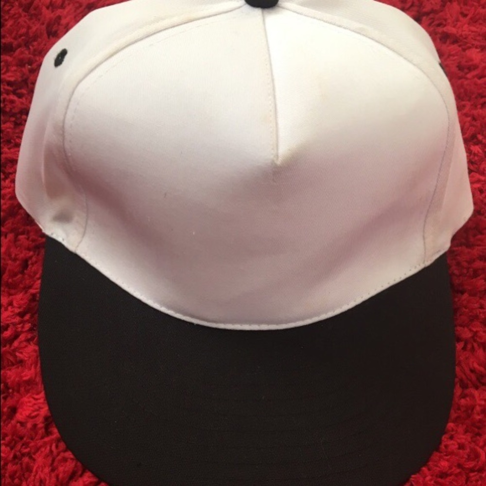 Plain White/Black SnapBack