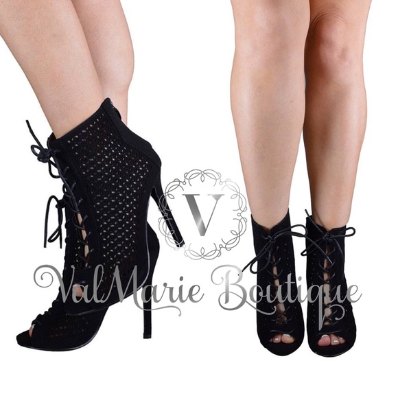 Gorgeous Lace Up Open Toe Bootie Heel - Picture 2 of 3