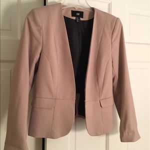 Pale pink lined cropped blazer
