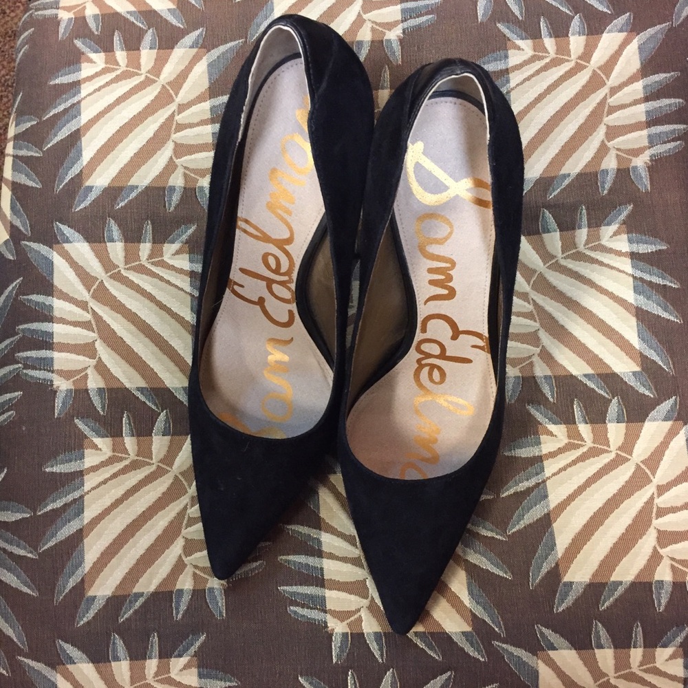 Sam edelman "Hazel" black pointed toe heel