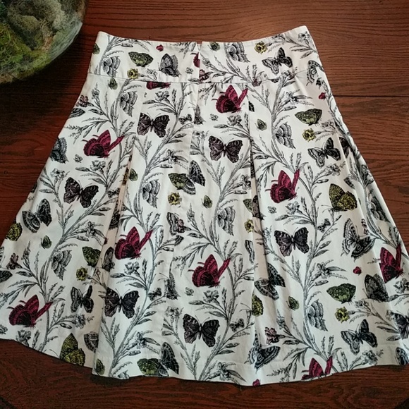 🎉🎉Host Pick 🎉🎉 Pleated Butterfly Skirt - Picture 3 of 5