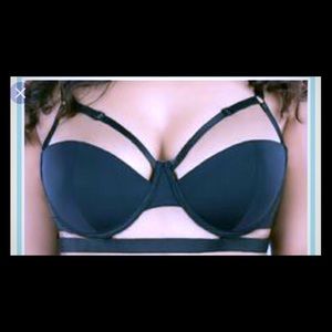 NWT Bandage bra