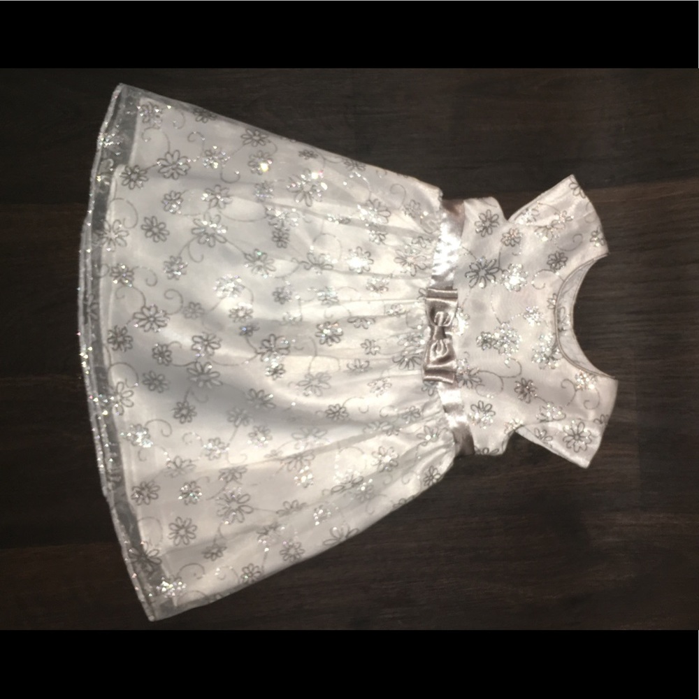 White dress with glittery silver flowers 24 mos