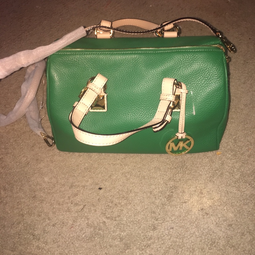 SOLD !Michael kors