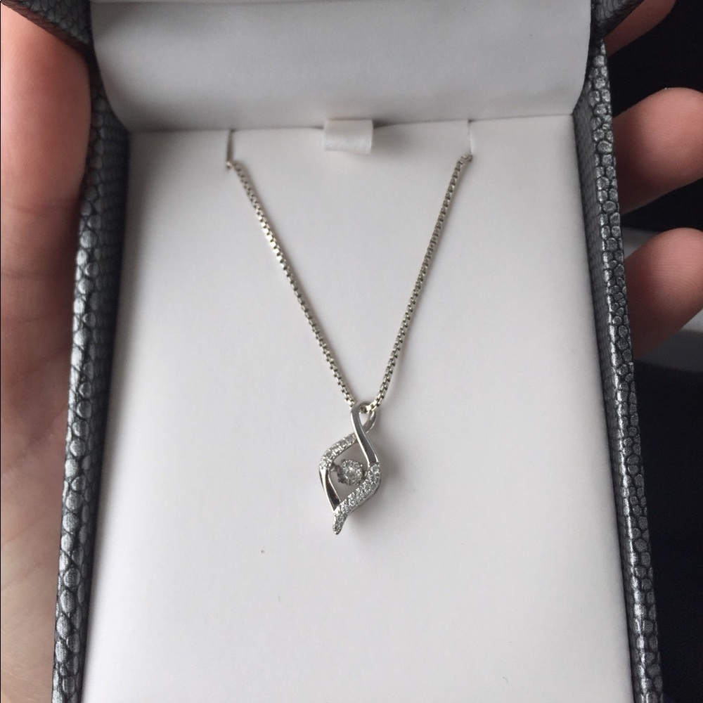 Diamond and sterling silver Rhythm necklace