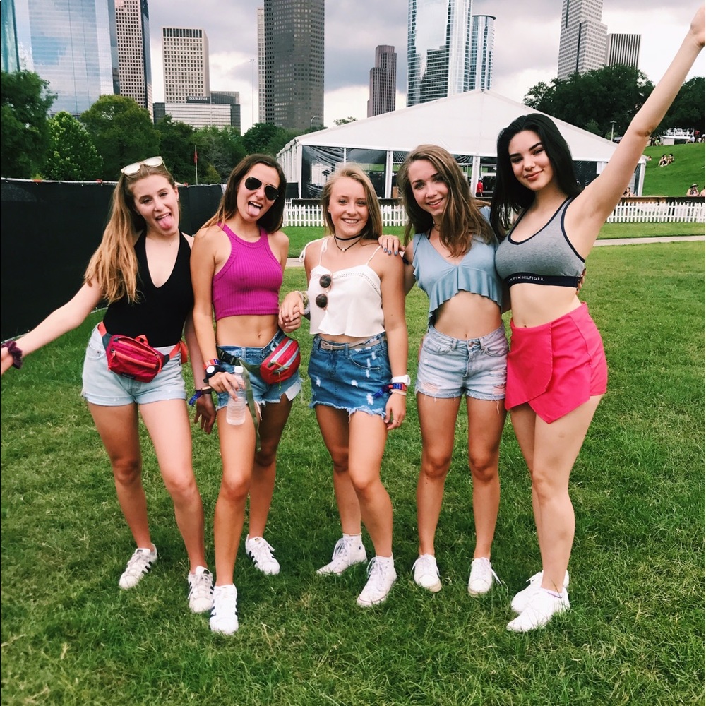 Meet your Posher, Clare