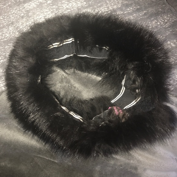 Kyi Kyi ?? black FOX FUR head wrap. main image 4