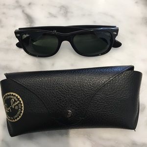 Ray Ban black sunglasses