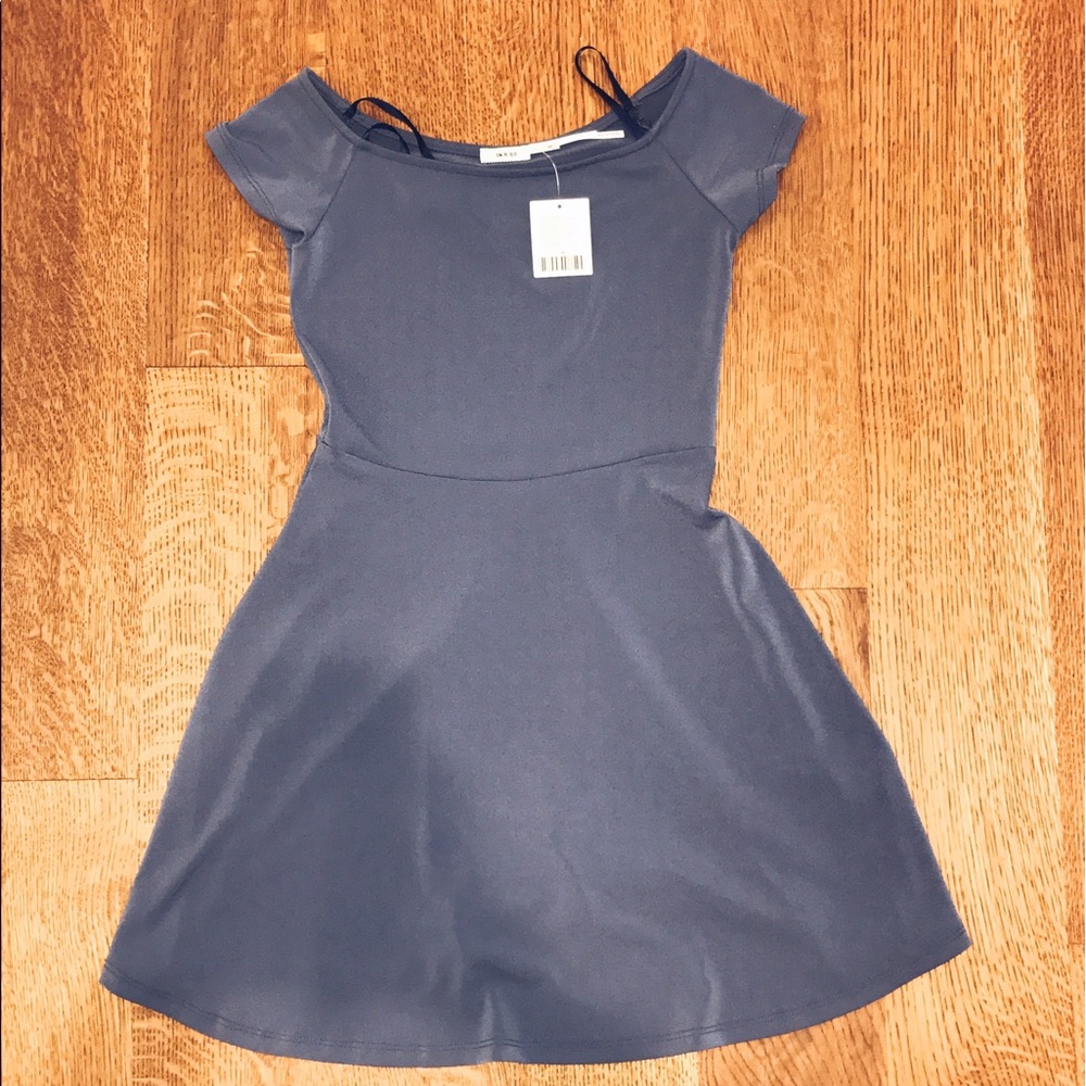 off the shoulder dress (XS)