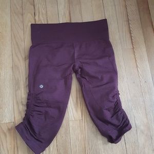 Lulu lemon crop pants size 8