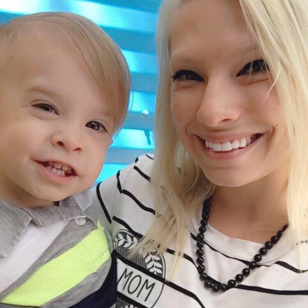 Meet your Posher, Samantha