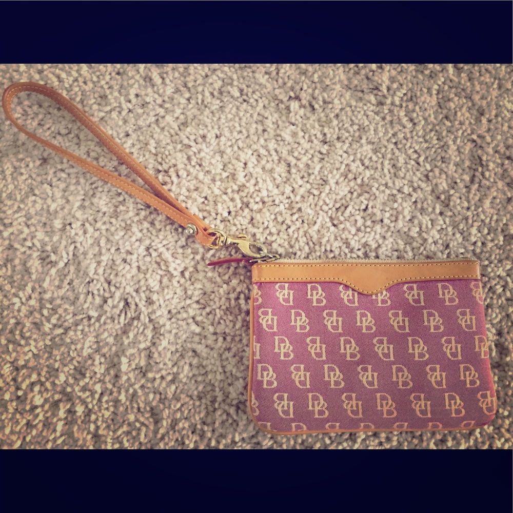 Dooney & Bourke Wristlet