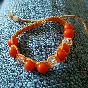 Brazilian bead bracelet with crystals