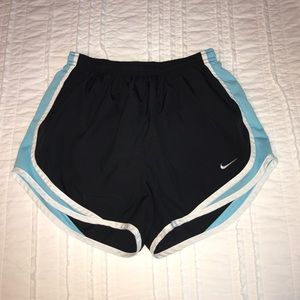 Nike Women's Dry Tempo Running Shorts