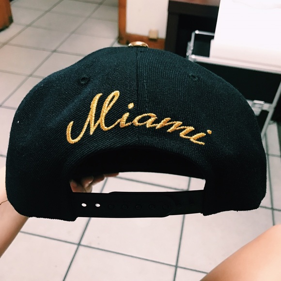 Brand New Miami Gold Cap - Picture 2 of 3