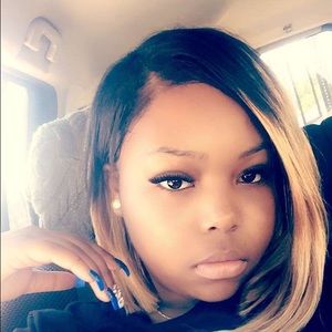 Meet your Posher, Christie