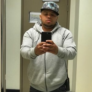 Meet your Posher, Luis