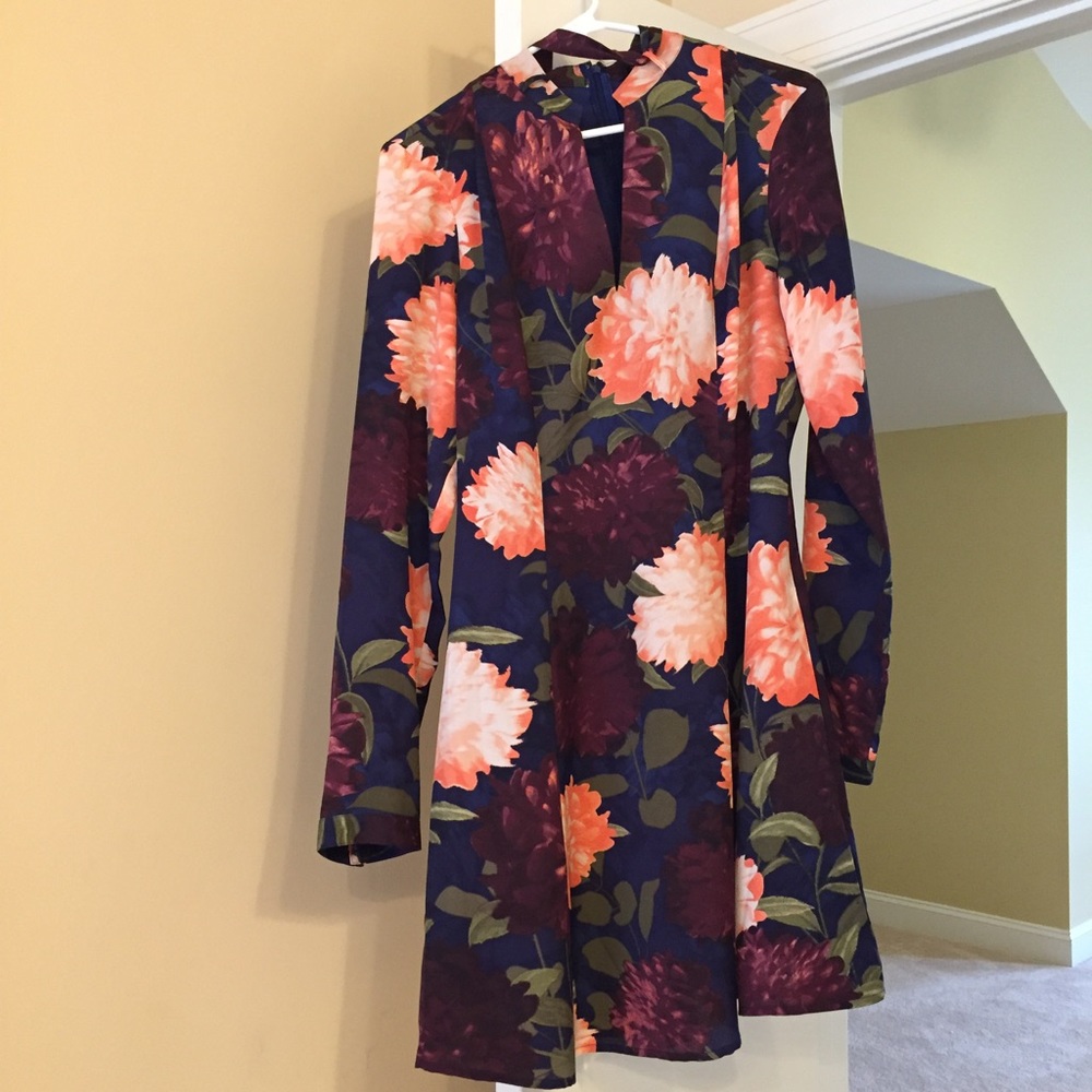 Guess Madalyn Bow Tie Floral Tea Party Dress
