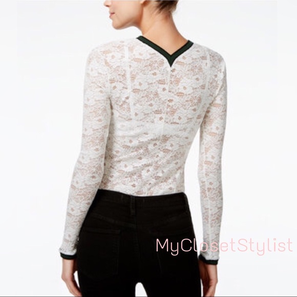 Free People White Lace V-Neck Tee Top! S/M NWT - Picture 4 of 5