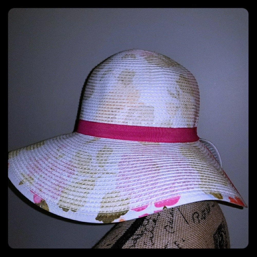 NWOT  Collection Eighteen hat
