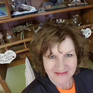 Meet your Posher, Georgia