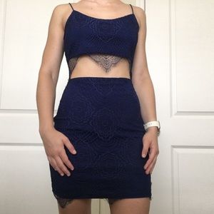 Tobi bodycon navy blue lace dress