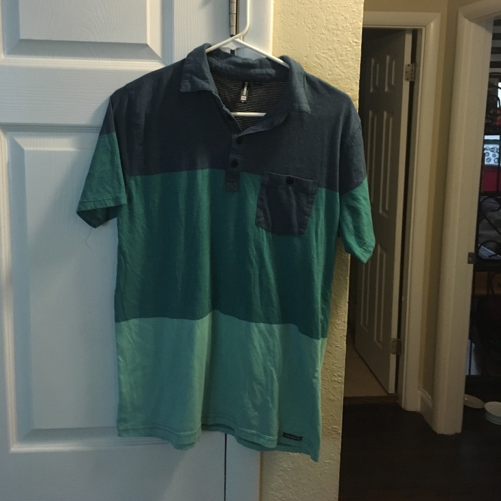 Shorts sleeve collar shirt