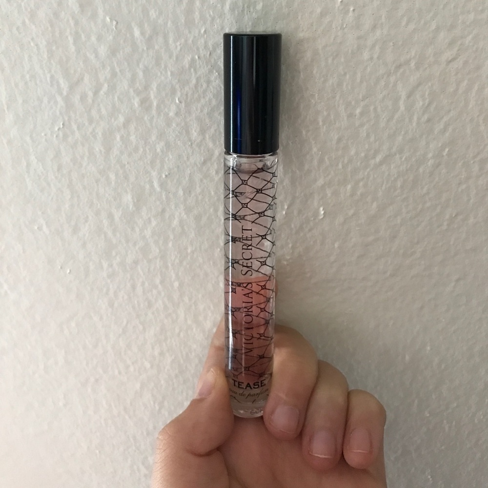❌SOLD❌Victoria's Secret "tease" rollerball perfume