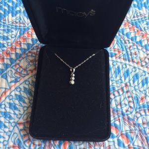 ✨Triple Diamond Drop 18' Necklace