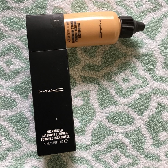 M•A•C Cosmetics Micronized Airbrush Formula - Picture 5 of 5