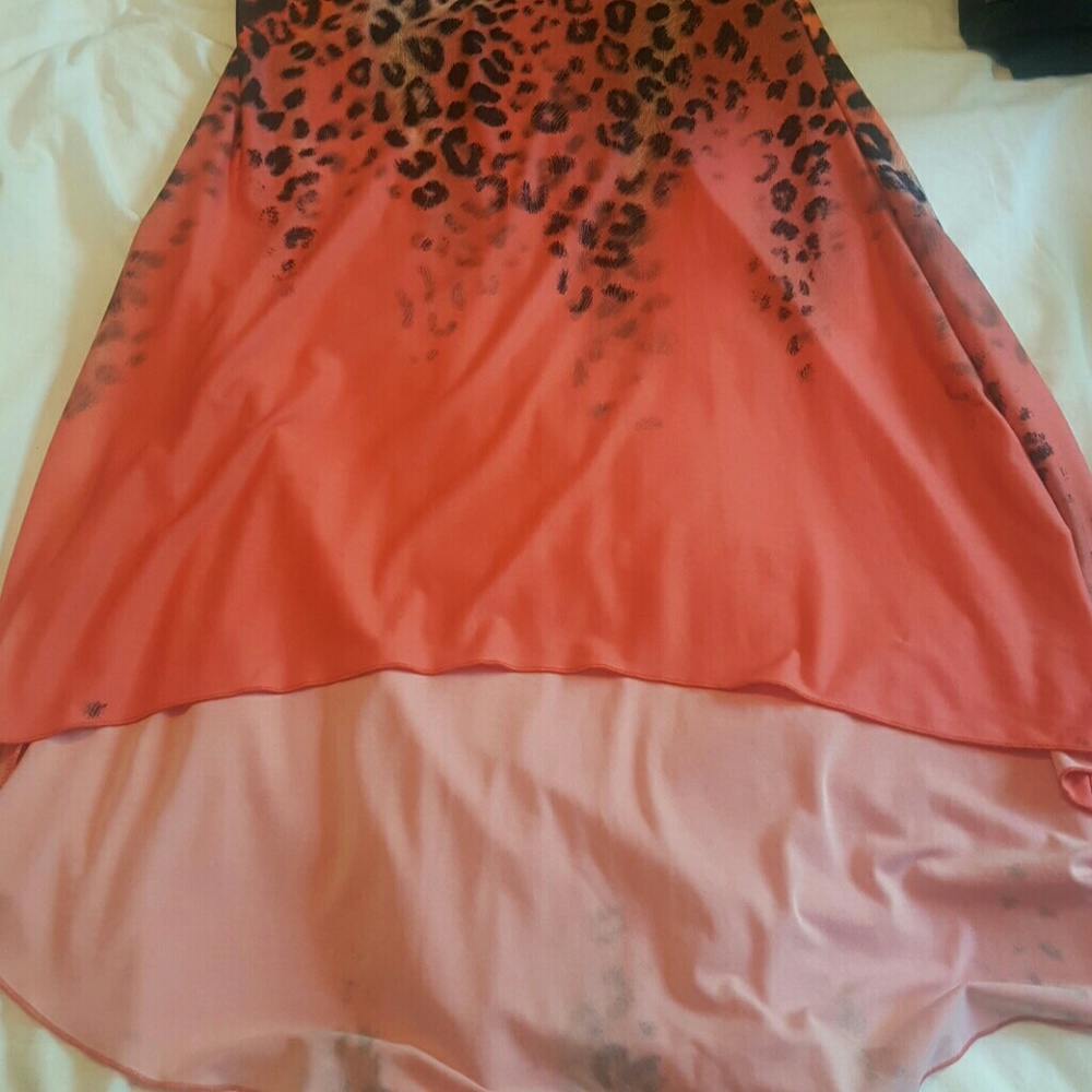 Dress - Picture 2 of 3