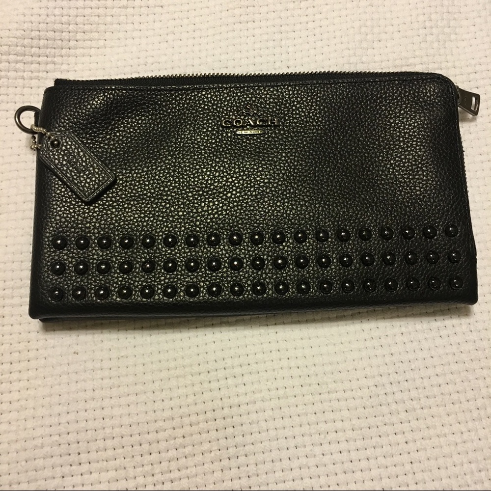 Black Coach Clutch! Two sided pockets with zippers