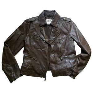 Levi's Distressed Brown Leather Jacket. Size P.