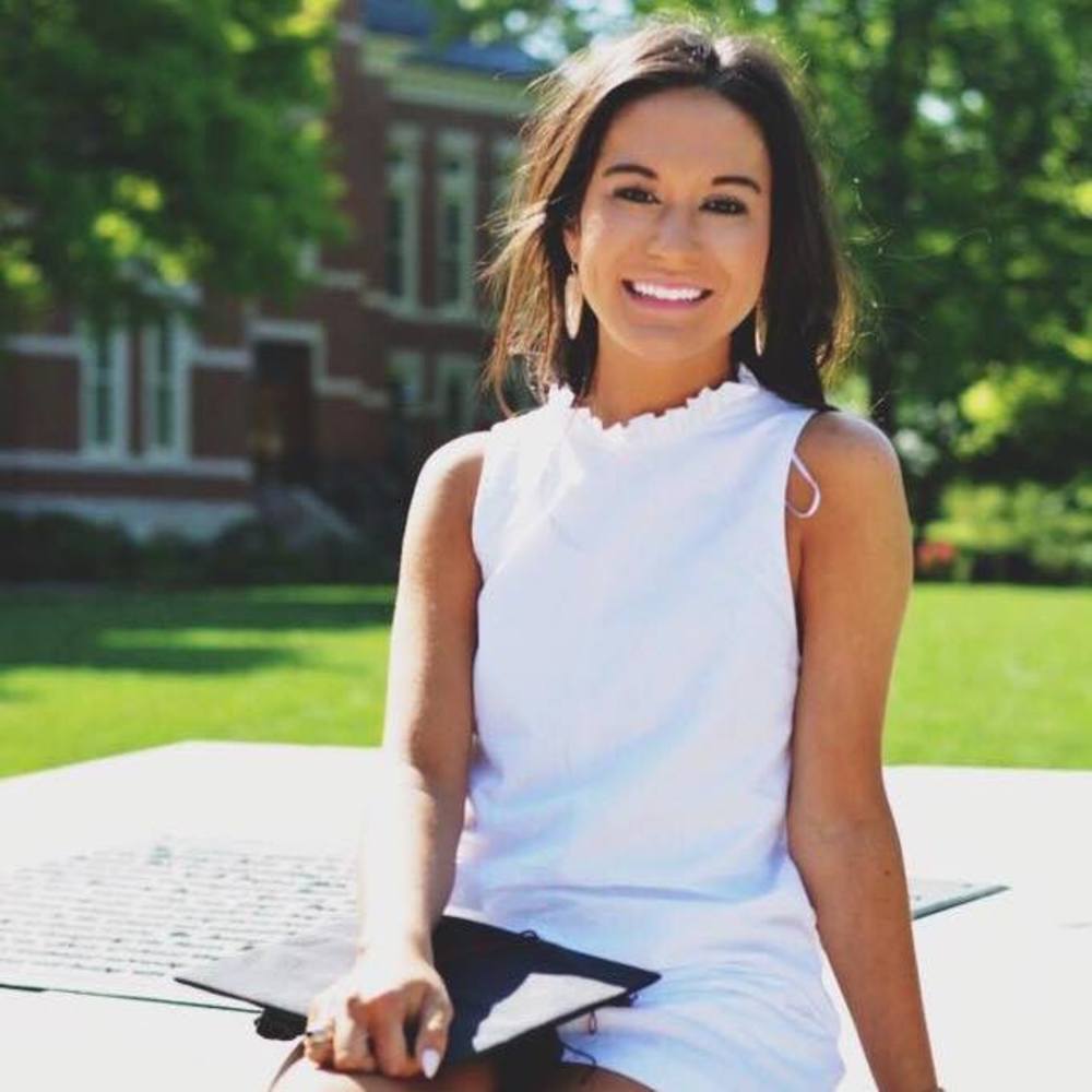 Meet your Posher, Alexandra