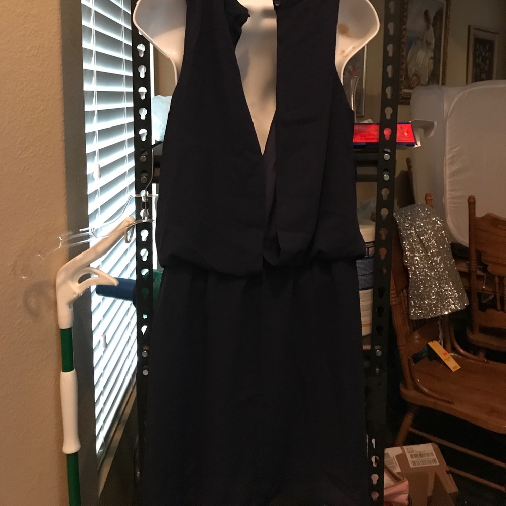 Dress - Picture 4 of 4