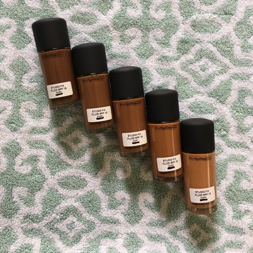 M•A•C Cosmetics Studio Fix Fluid SPF15