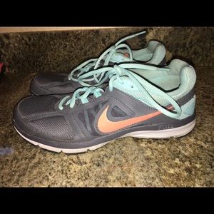 Nike Shoes in size 9