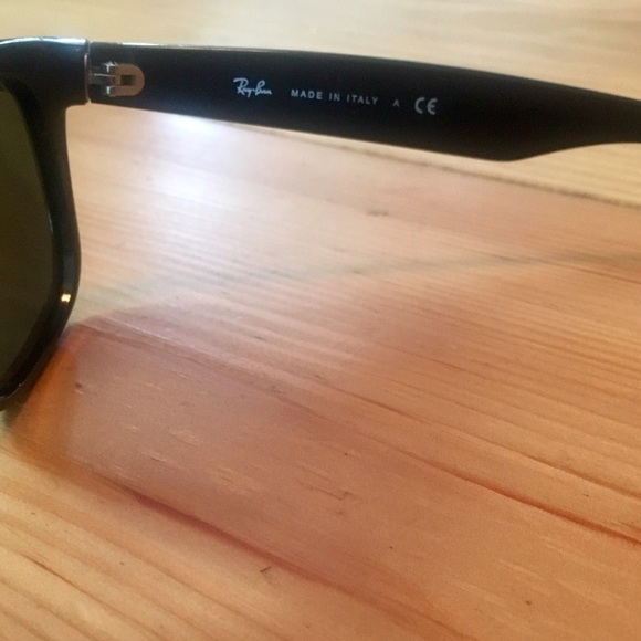 Ray-Ban New Wayfarer Sunglasses - Picture 3 of 6