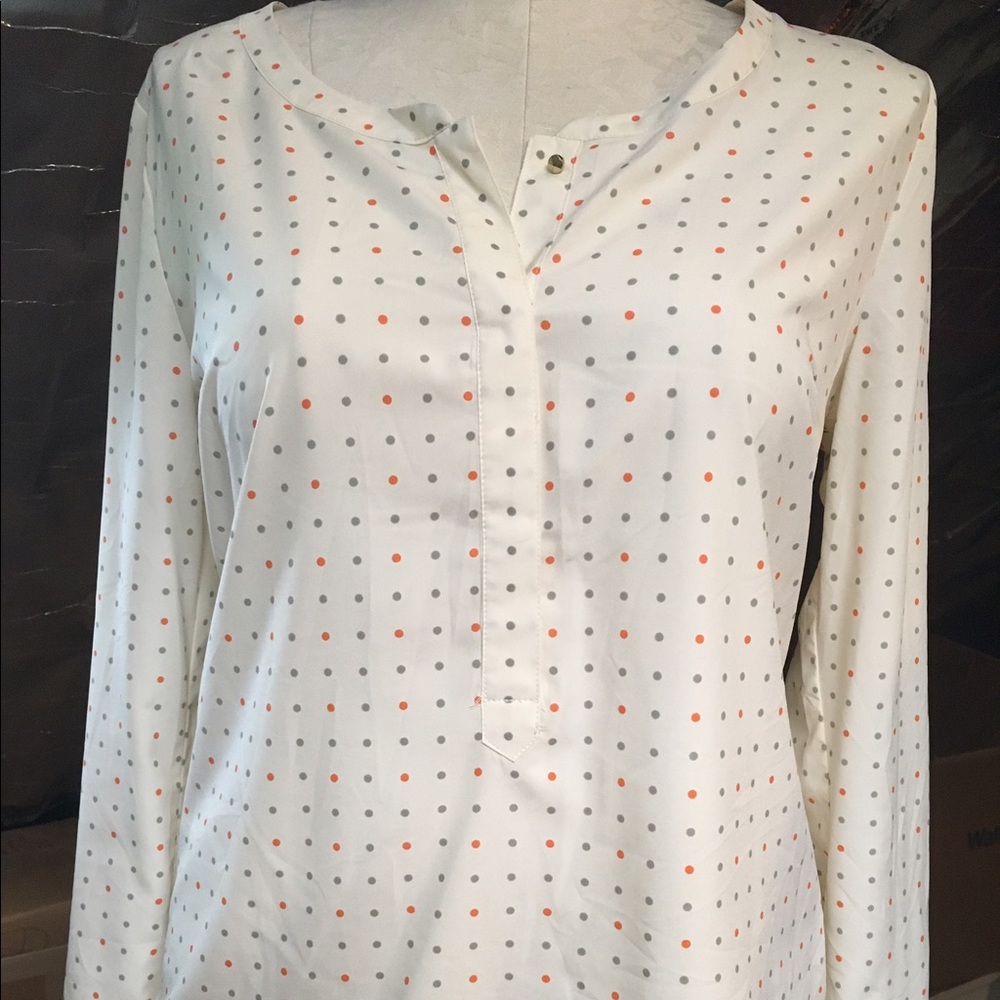Menora Creme Blouse