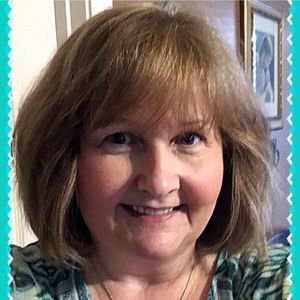 Meet your Posher, Dee