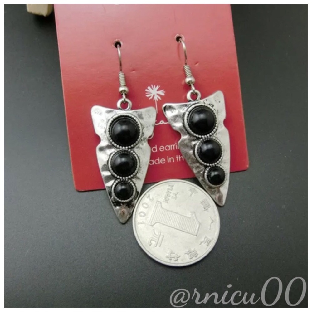 🖤Last 1!🖤Boho Arrow Vintage Silver Bead Earrings - Picture 3 of 5